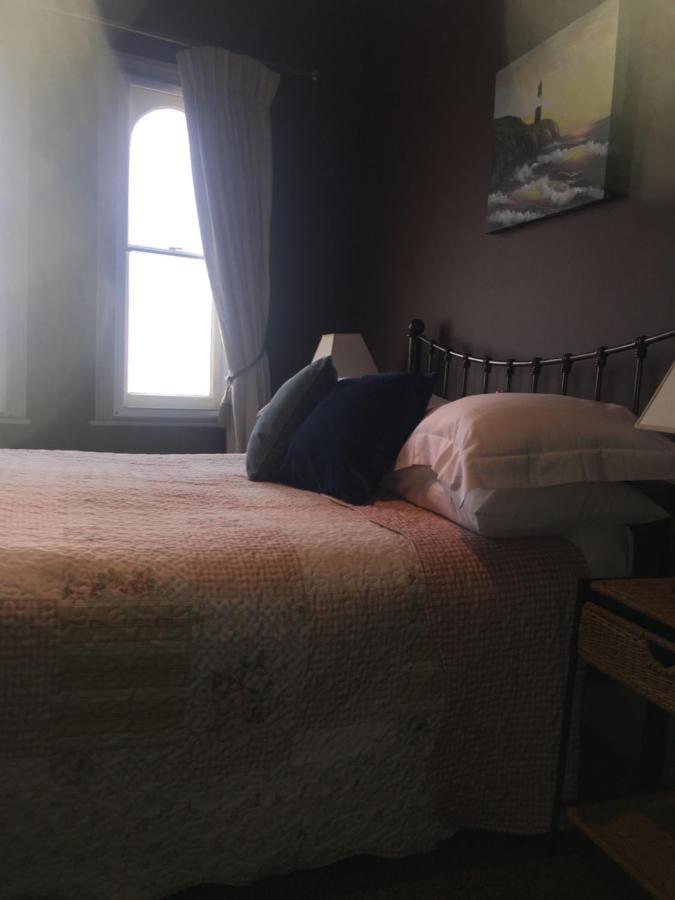 Regency House Bed & Breakfast Walton-on-the-Naze Ngoại thất bức ảnh